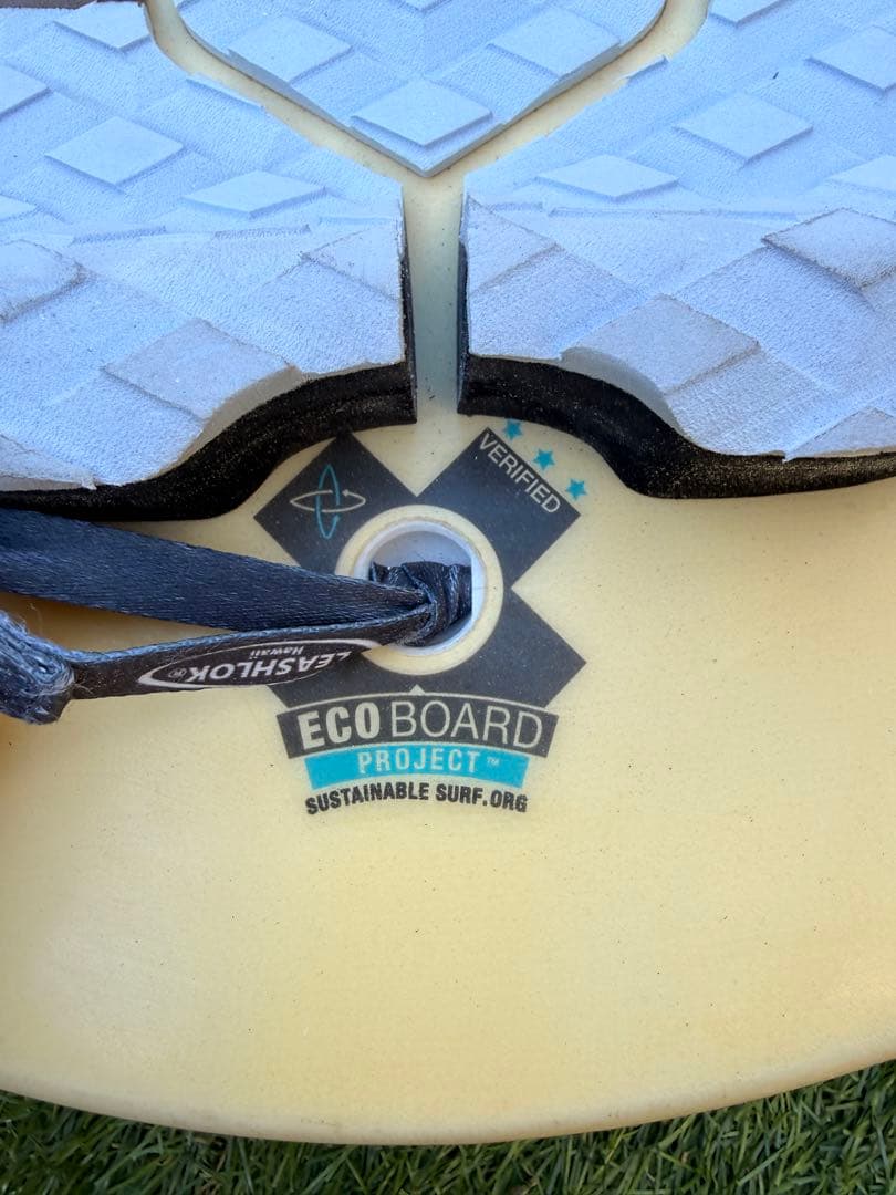 【シェイプ工場で全て補修済み】ファイヤーワイヤーサーフボード　パイゼリアン