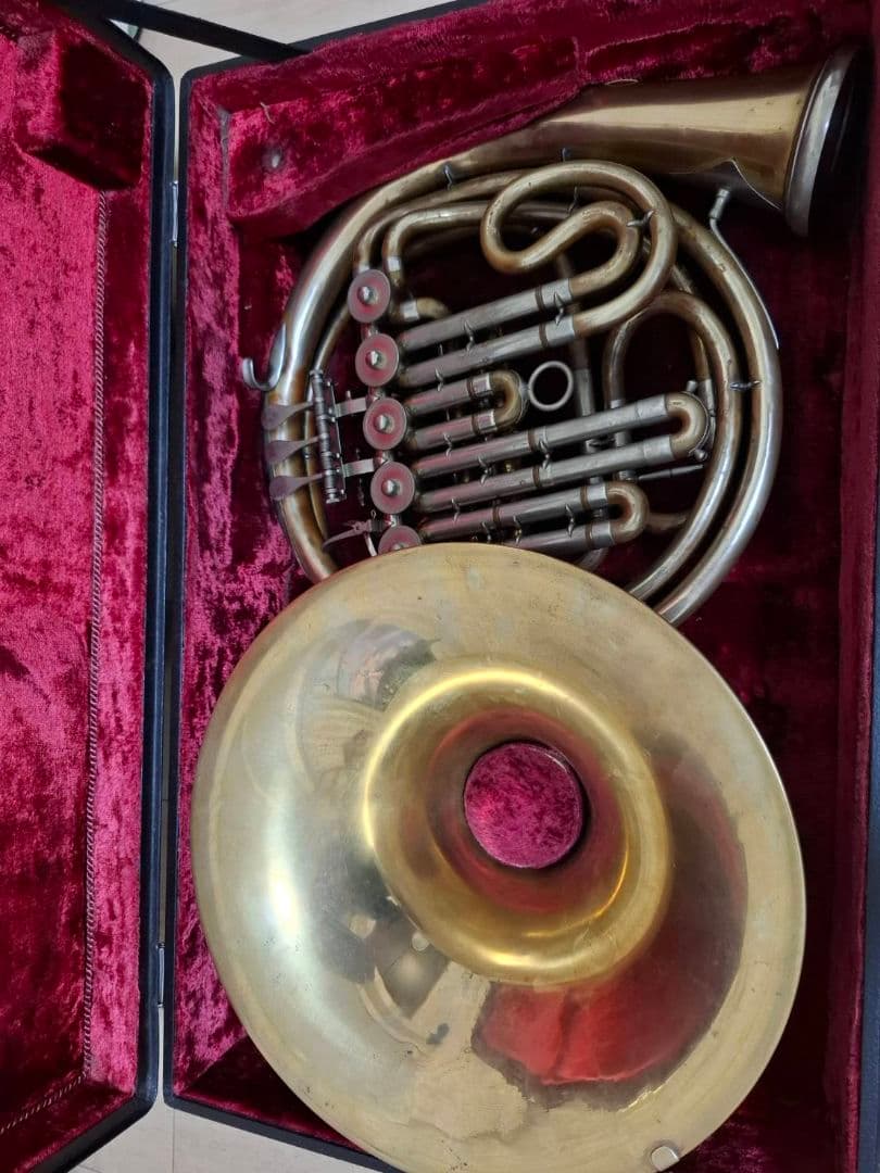 ハンスホイヤー　B♭シングルホルン5ロータリー　Fナチュラル管付き