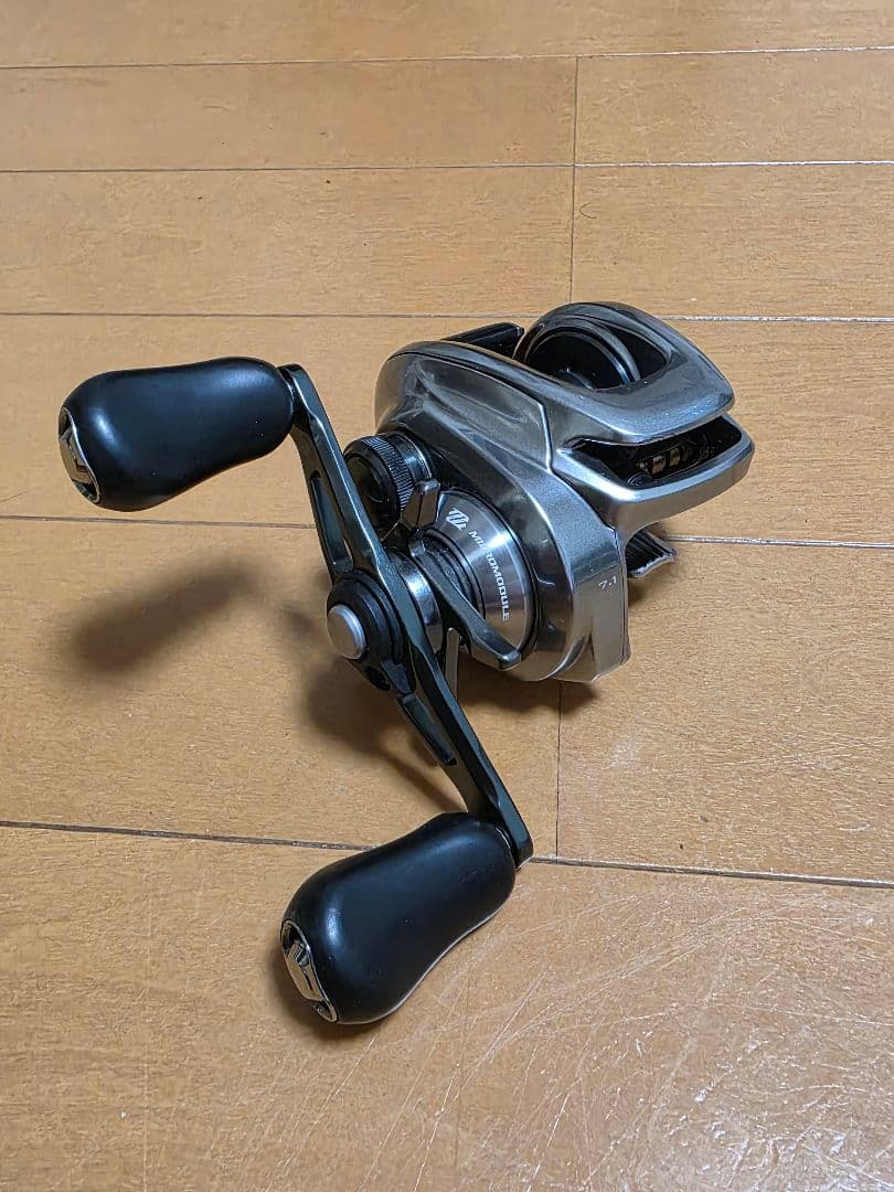 シマノ　18バンタムMGL　HG　右ハンドル