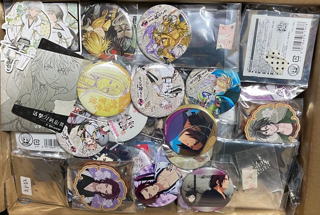刀剣乱舞　グッズ　200個以上　大量まとめ売り