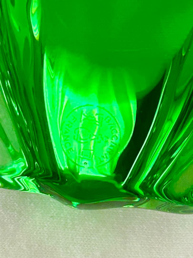 ブ*イ様 バカラ　クリスタル　カエル　透明緑色