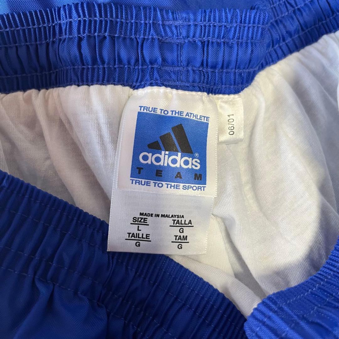 adidas 青 トラックパンツ ストライプ