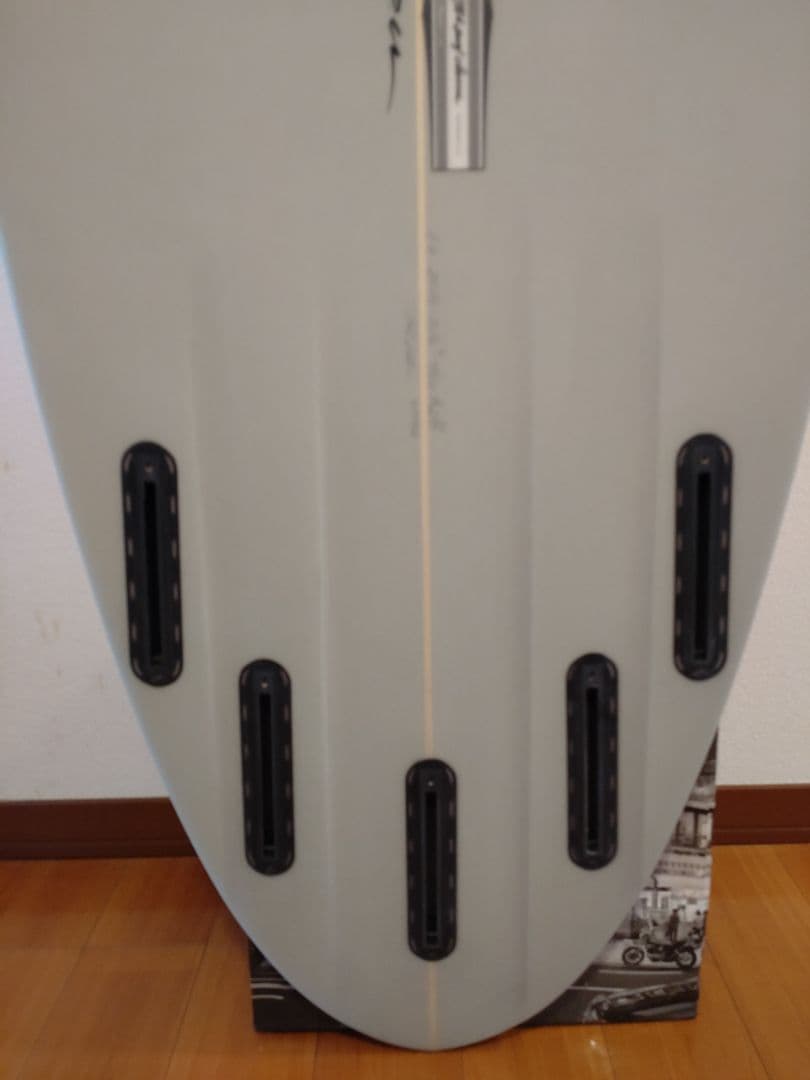 【未使用品】YUサーフボード　ワイユーサーフクラシック ミッドレングス