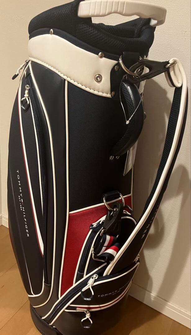 トミーヒルフィガー ゴルフ　2025 エッセンシャル カート キャディバッグ