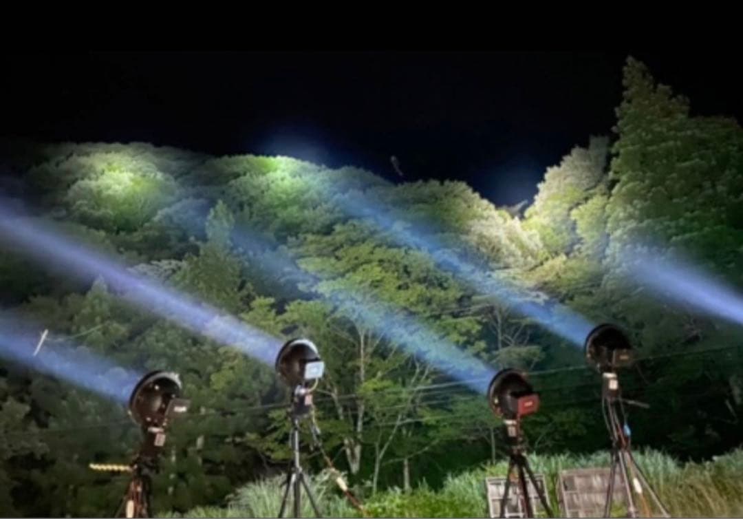 爆光 新品 強力 HID7インチ 122W程度紫外線強化バルブ 灯火採集に！