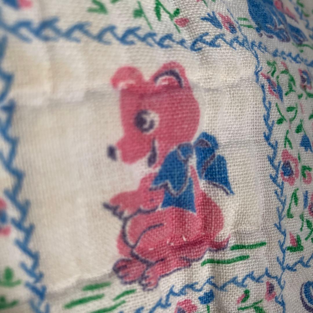 ビンテージフィードサックアニマルUSA99×124 ハンドステッチ ベビーキルト