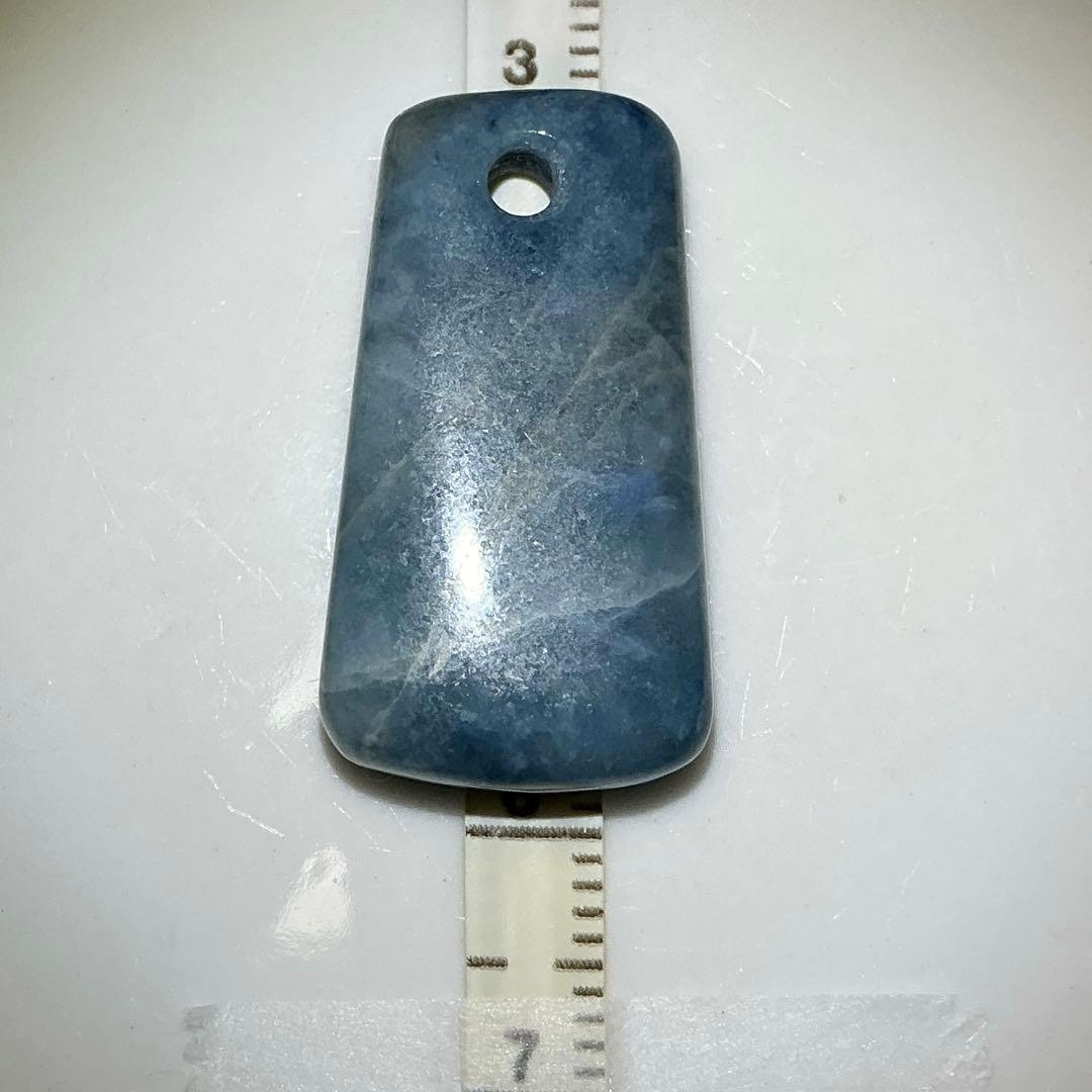 コン沢翡翠　銅鐸型ネックレストップ　濃スリムタイプ