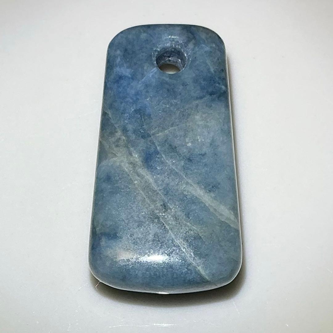 コン沢翡翠　銅鐸型ネックレストップ　濃スリムタイプ