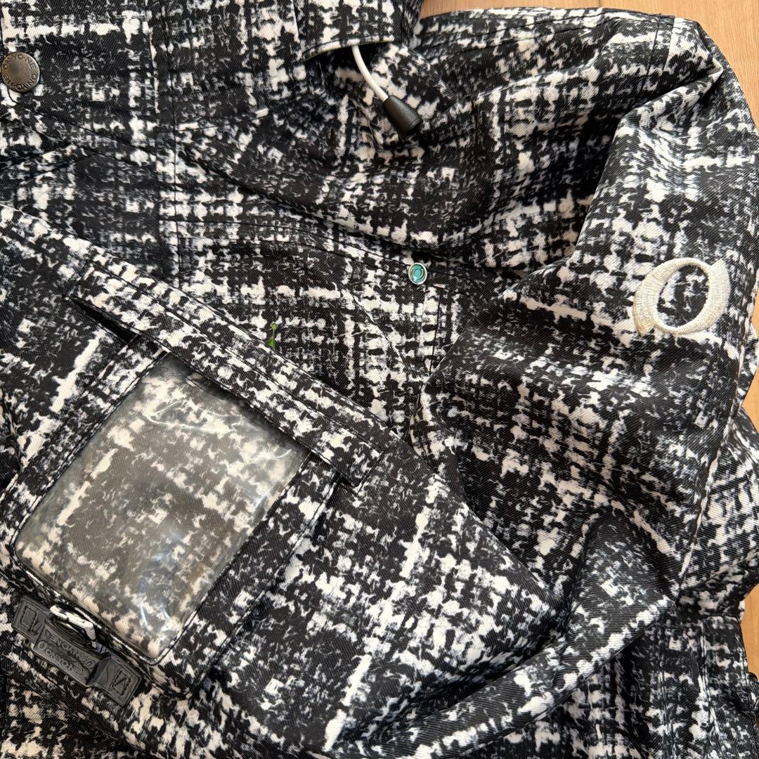 ON YONE スキーウェア　上下セット　上Sサイズ　下Mサイズ　メンズ