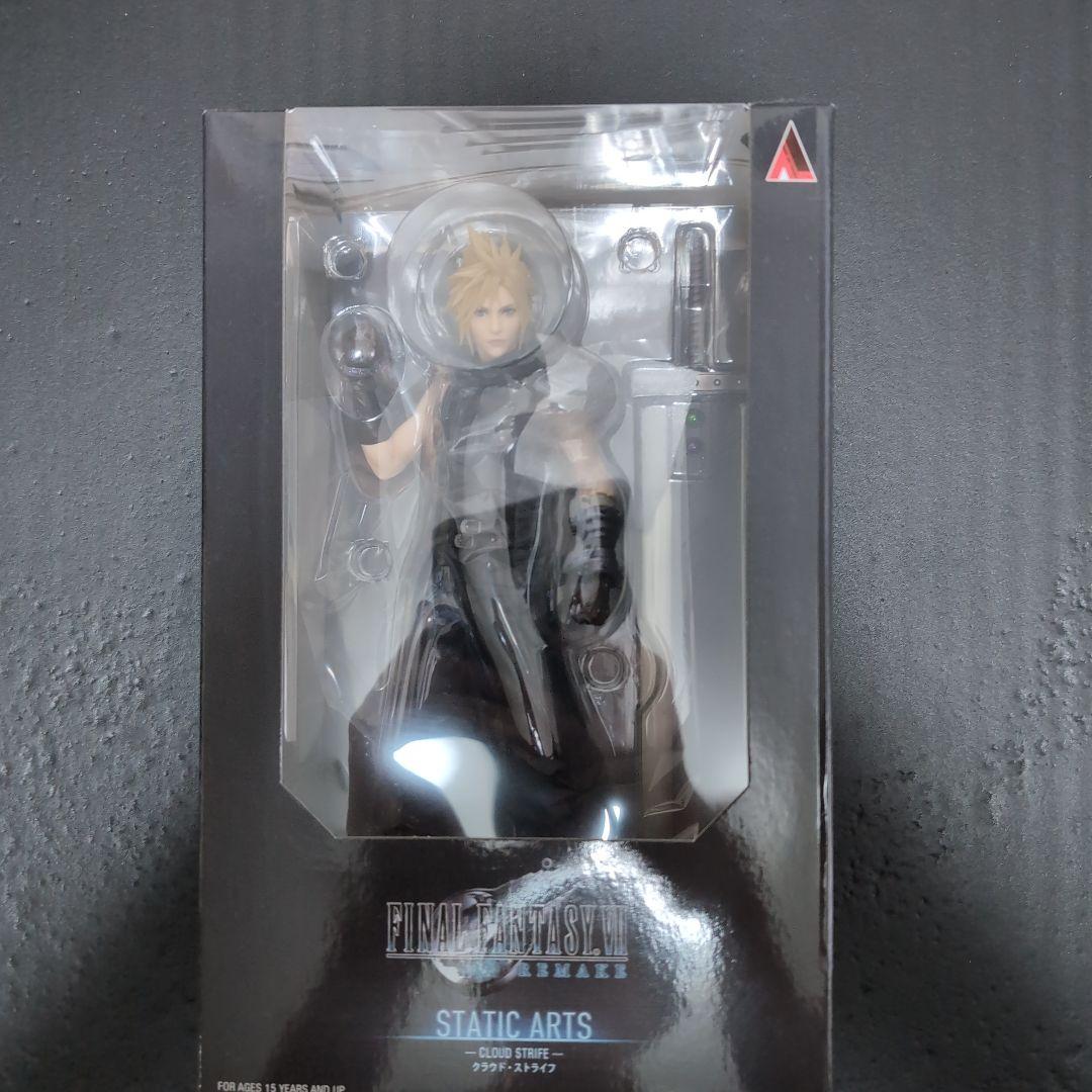 未開封 スタティックアーツ　クラウド 未開封 プレイアーツ クラウド、ティファ