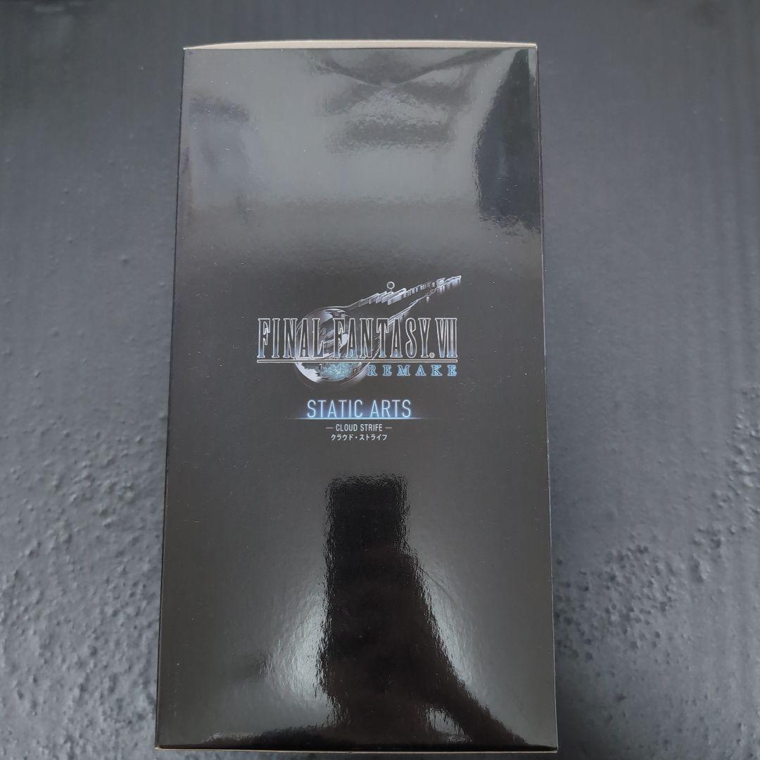 未開封 スタティックアーツ　クラウド 未開封 プレイアーツ クラウド、ティファ