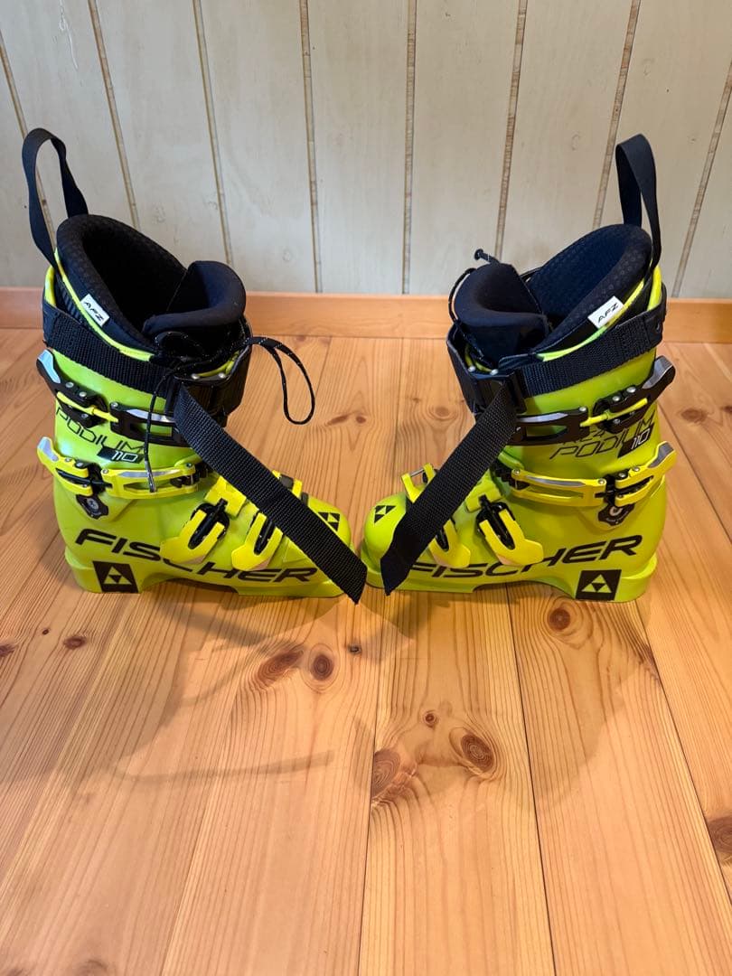 Fischer RC4 スキーブーツ　22.5cm