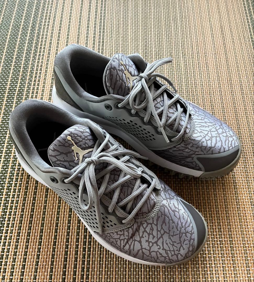 ナイキゴルフシューズ　ジョーダン トレーナーST