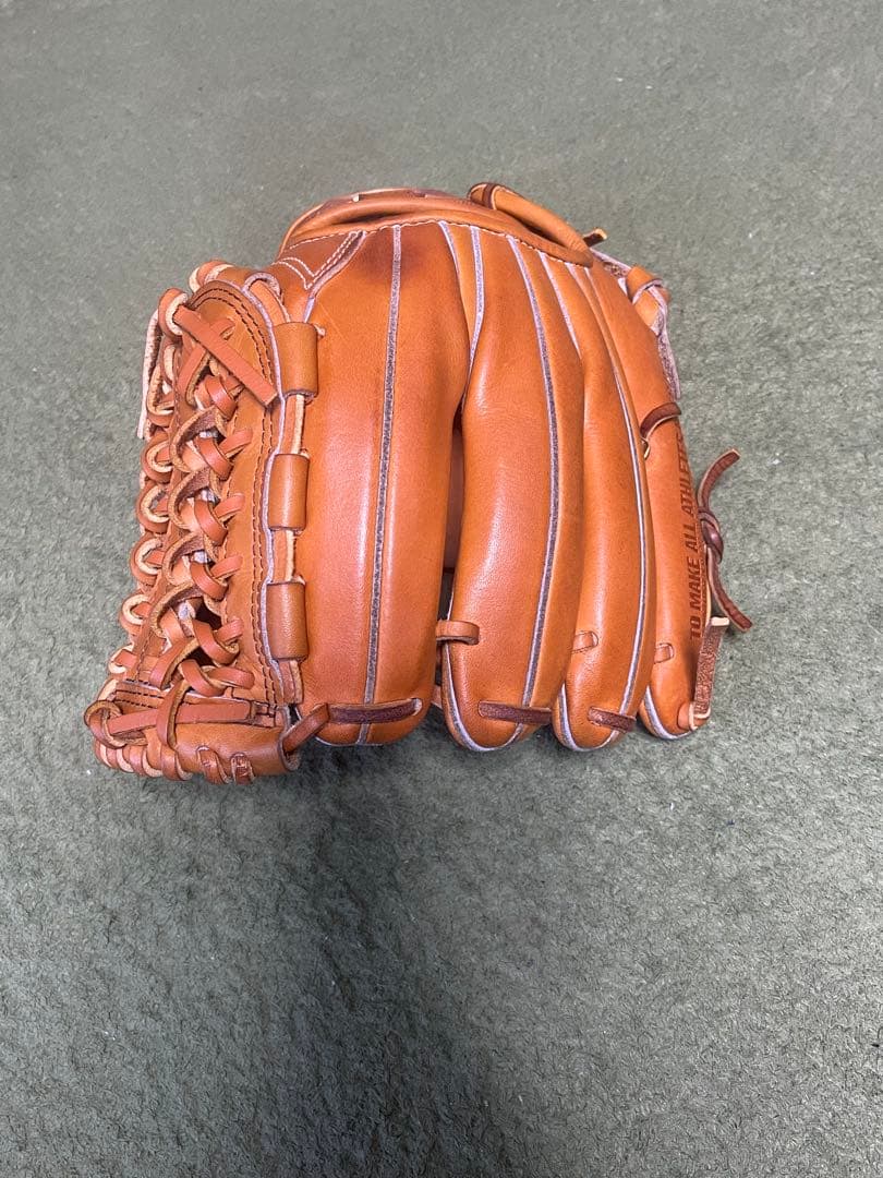 アンダーアーマー　野球　グローブ　硬式　内野