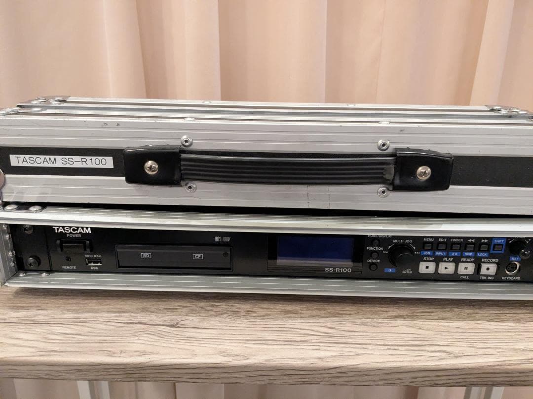TASCAM SS-R100｜ステレオレコーダー【動作確認品】ケース付き