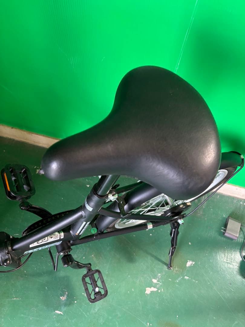 美品 CAPTAIN STAG 折りたたみ自転車 前カゴ付き