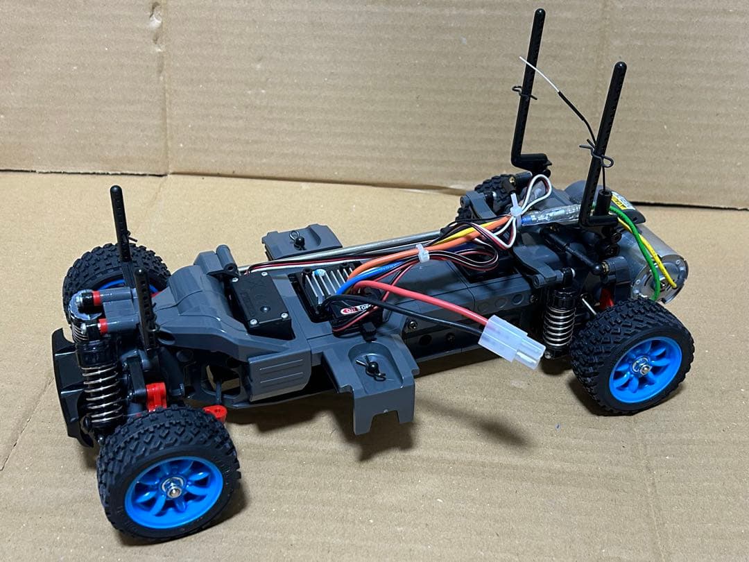 【未走行！組み立て済み！フルベア！】タミヤ フォード エスコート プロポ付き！