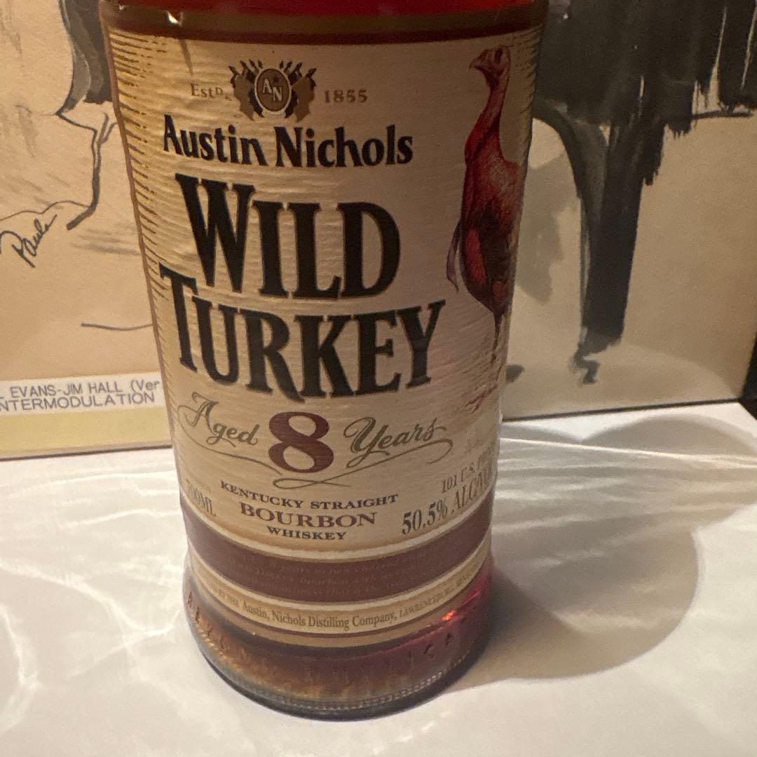 Wild Turkey 8年 バーボンウイスキー