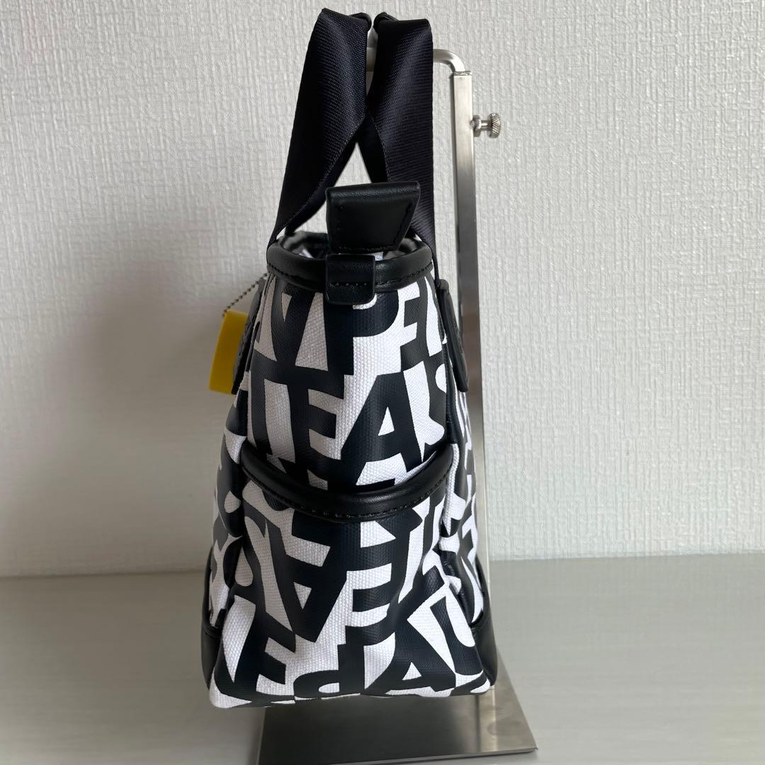 パーリーゲイツ　カートバッグ　2024年モデル　ランダムロゴ柄　内側スマイルロゴ