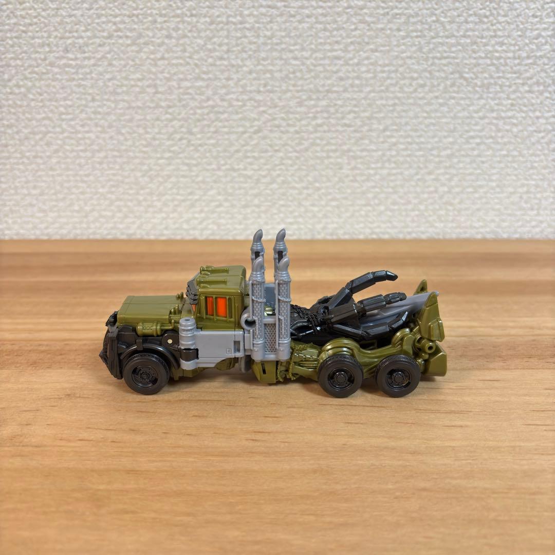 トランスフォーマー フィギュアセット& インシグニアリングセット