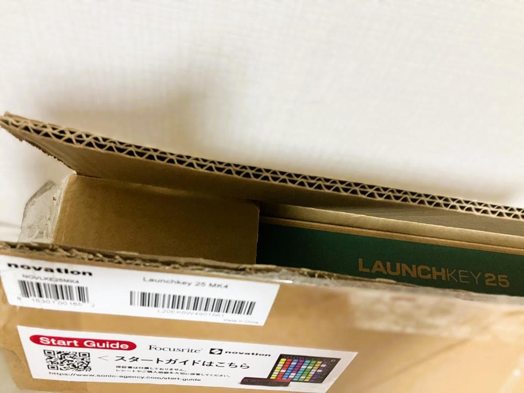 LAUNCHKEY 25 MK4 MIDIキーボード フルサイズ鍵盤