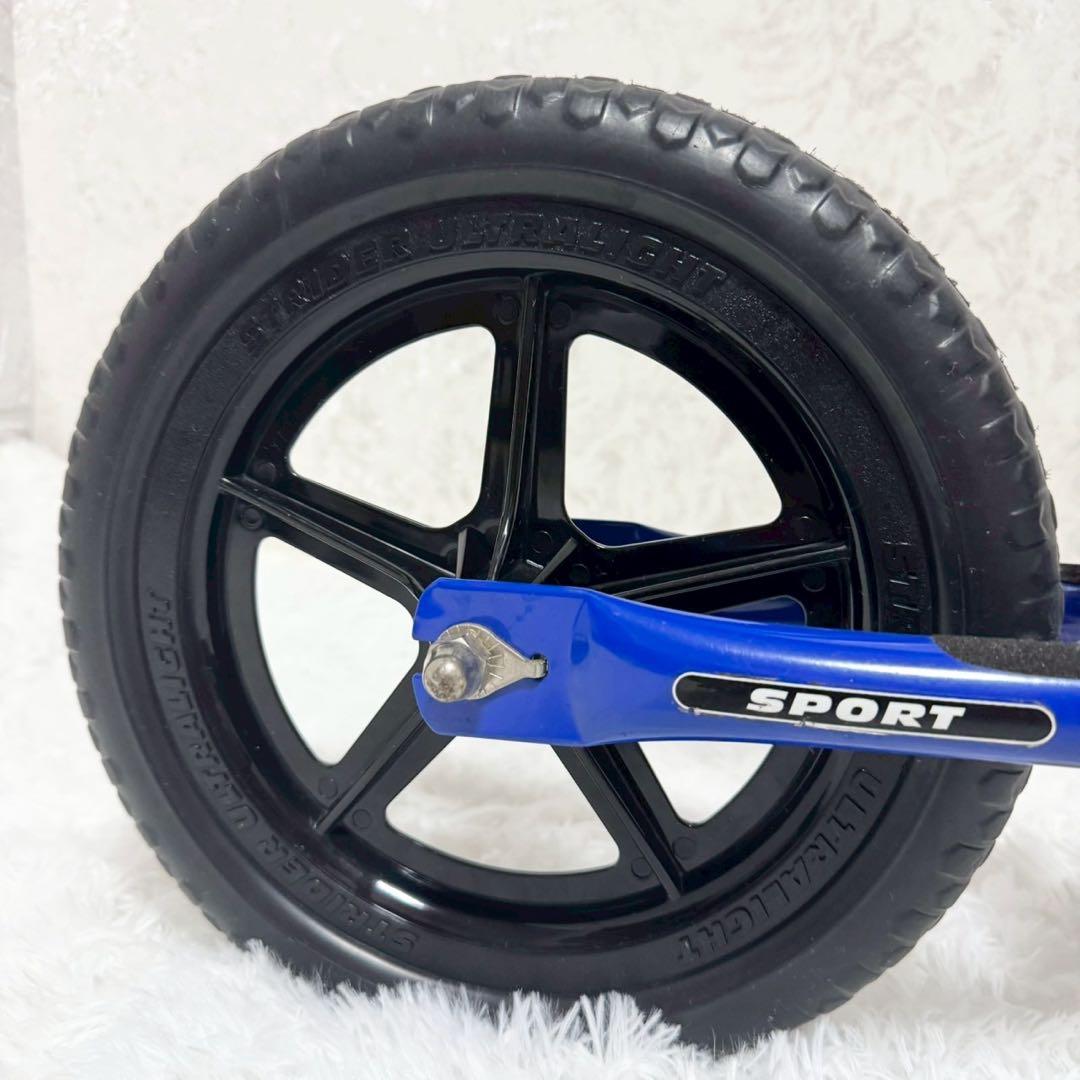 『美品』STRIDER ストライダー12インチ スポーツモデル　青　ブルー