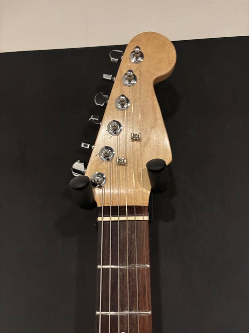 マルチレイヤー　ハードレリック　コンポーネントギター　ストラト　fender