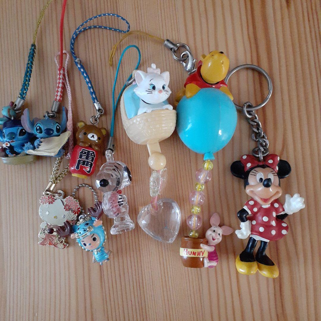 ディズニー　ストラップ　プーさん　マリー　ミニー　スティッチ　ご当地　アリエル