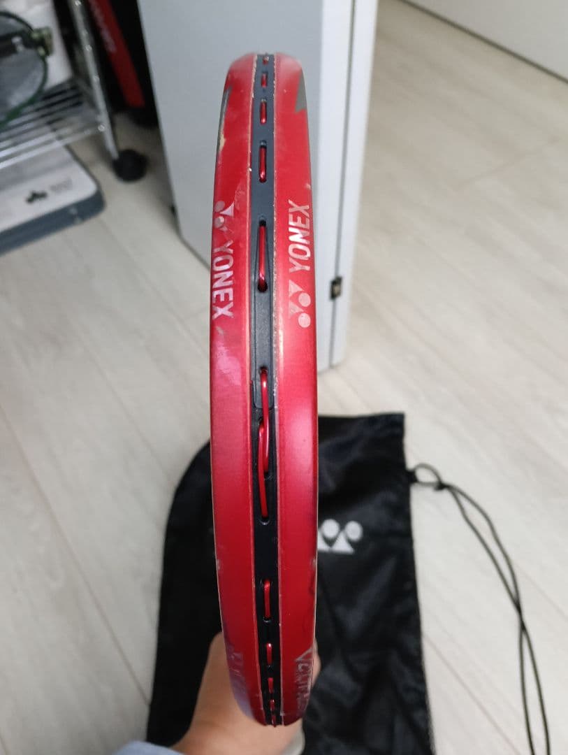 YONEX ボルトレイジ7S　UL0　クレナイ