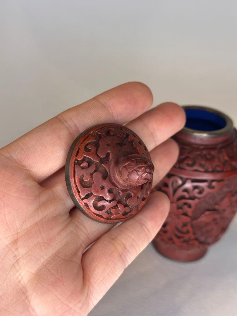 民国時代 剔紅 堆朱 壺 茶入 蓋付 彫漆文 時代物 中国古美術