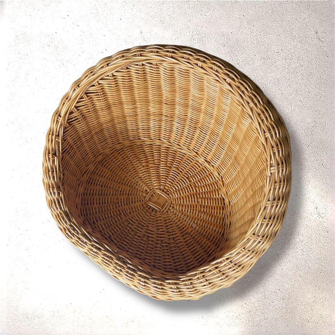 【美品】ラタン製　ペットハウス