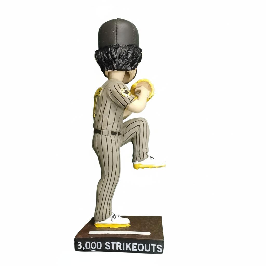 ダルビッシュ 3000奪三振 ボブルヘッド パドレス バブルヘッド 球場限定