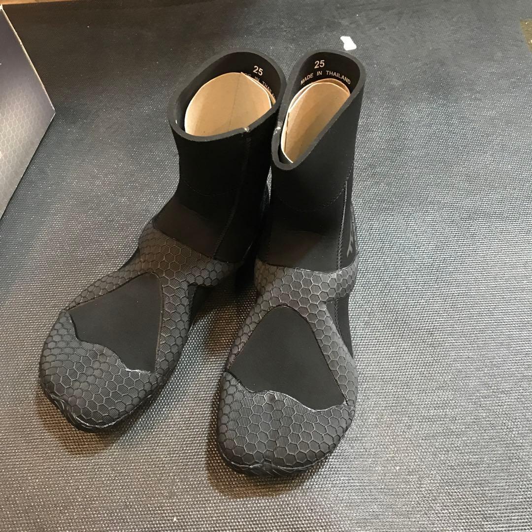 TLS X-FIT SURF BOOTS 25cm 箱なし