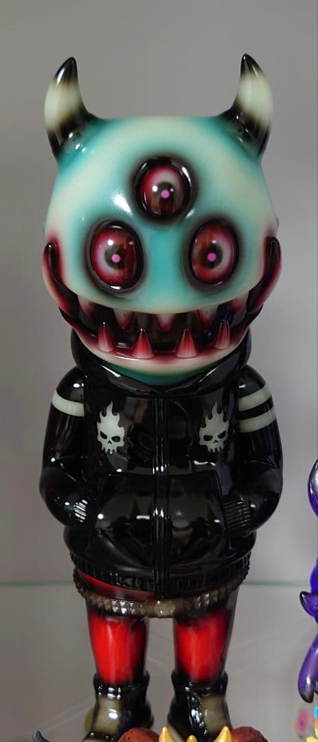 ネコマタワークス　ジュニパー　墓場の画廊　ソフビ