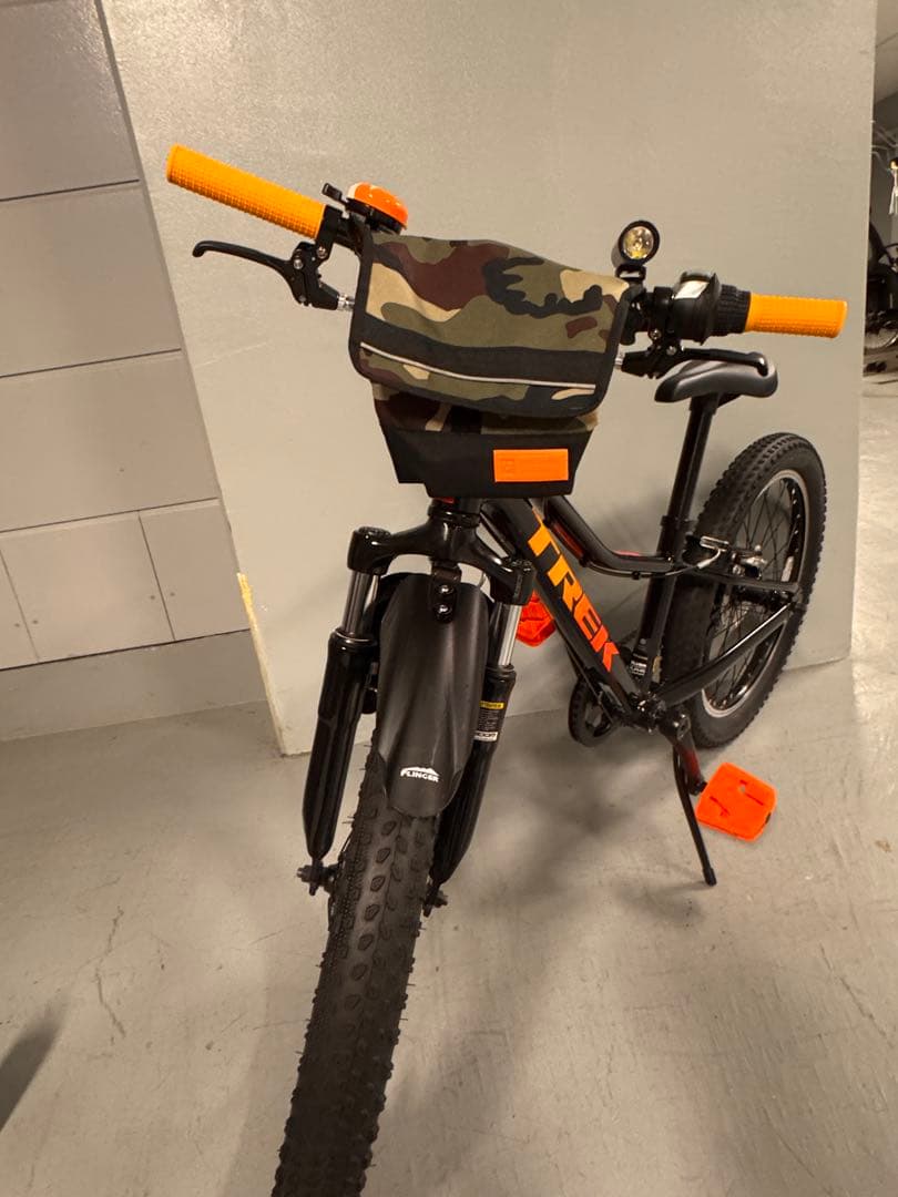 TREK 20インチ キッズバイク