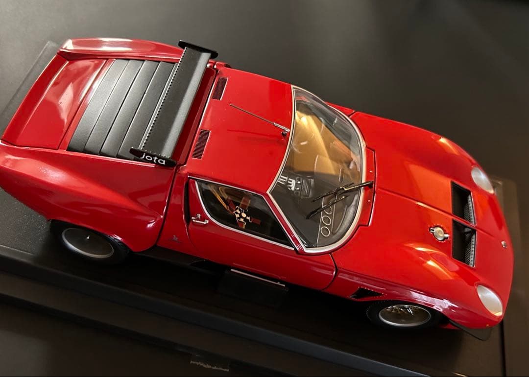 ミニカー ランボルギーニ イオタ 1/18 京商 Lamborghini