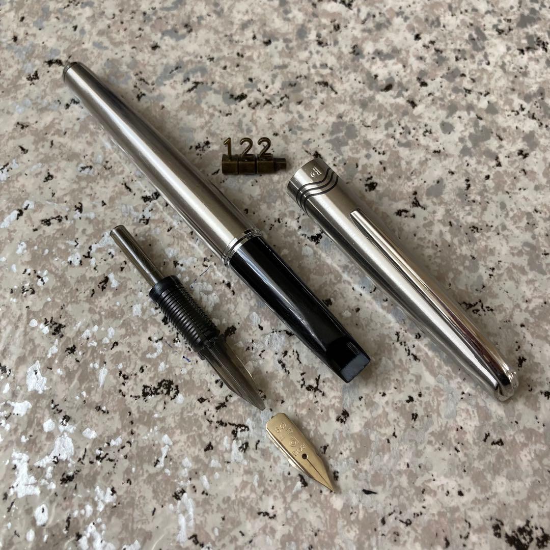 #122 オーバーホール済み 万年筆 プラチナ PLATINUM 18k WG