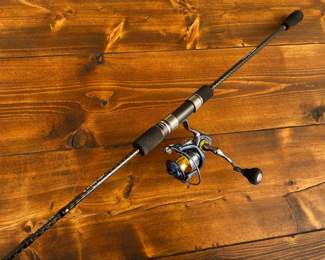 新品未使用　釣り竿セット　ジギングロッド　パックロッド　スピニングロッド　超軽量