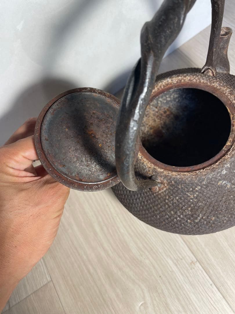 南部鉄瓶 盛岡南部 亀印 霰文様 ヴィンテージ 鉄瓶 湯釜