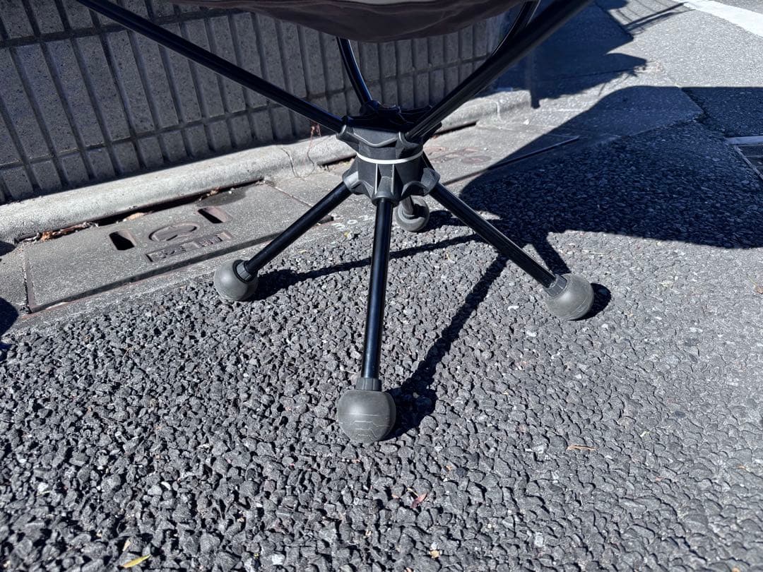 キャンプ道具 ヘリノックス スイベルチェア