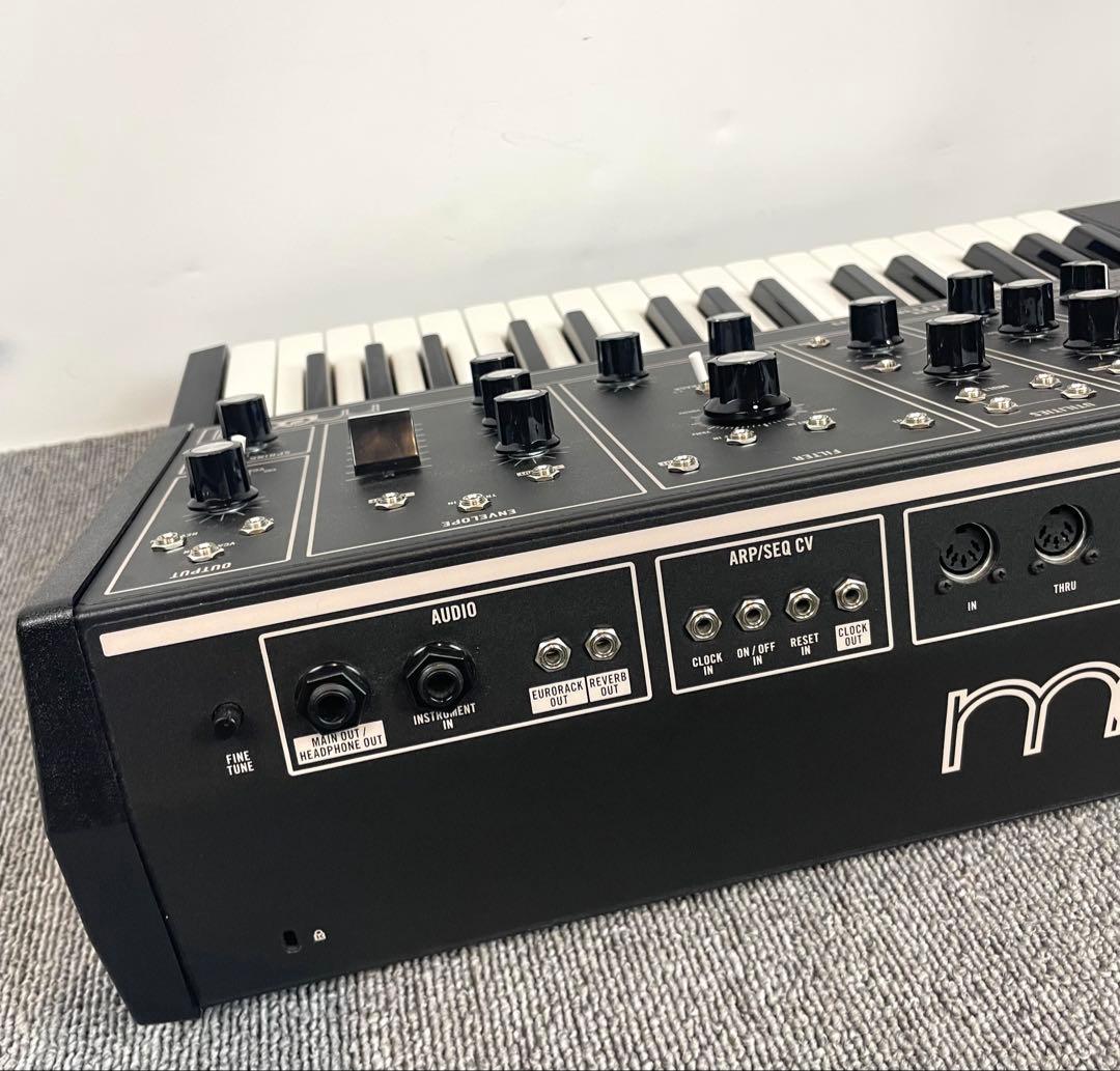 ●極美品 Moog GRANDMOTHER アナログシンセサイザー●