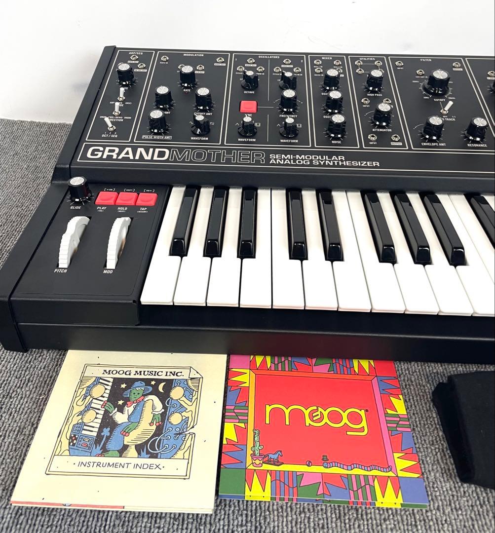 ●極美品 Moog GRANDMOTHER アナログシンセサイザー●