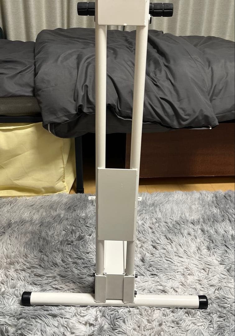 サイクルロッカー 自立型縦置きスタンド｜CS-650 WHITE