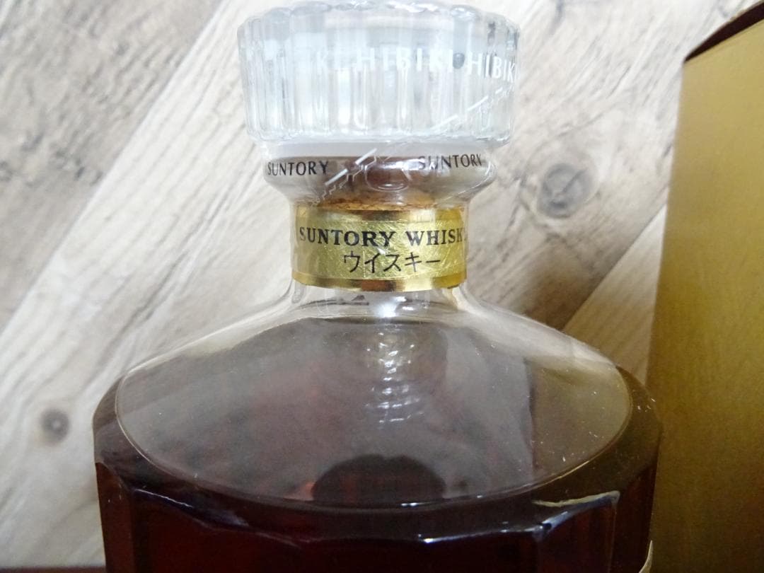 ケ*イ様 阪037 サントリーウイスキー 響 17年 750ml 43％