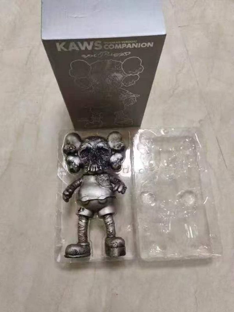 KAWSTOY KAWSクン/KAWS PUSHED COMPANION