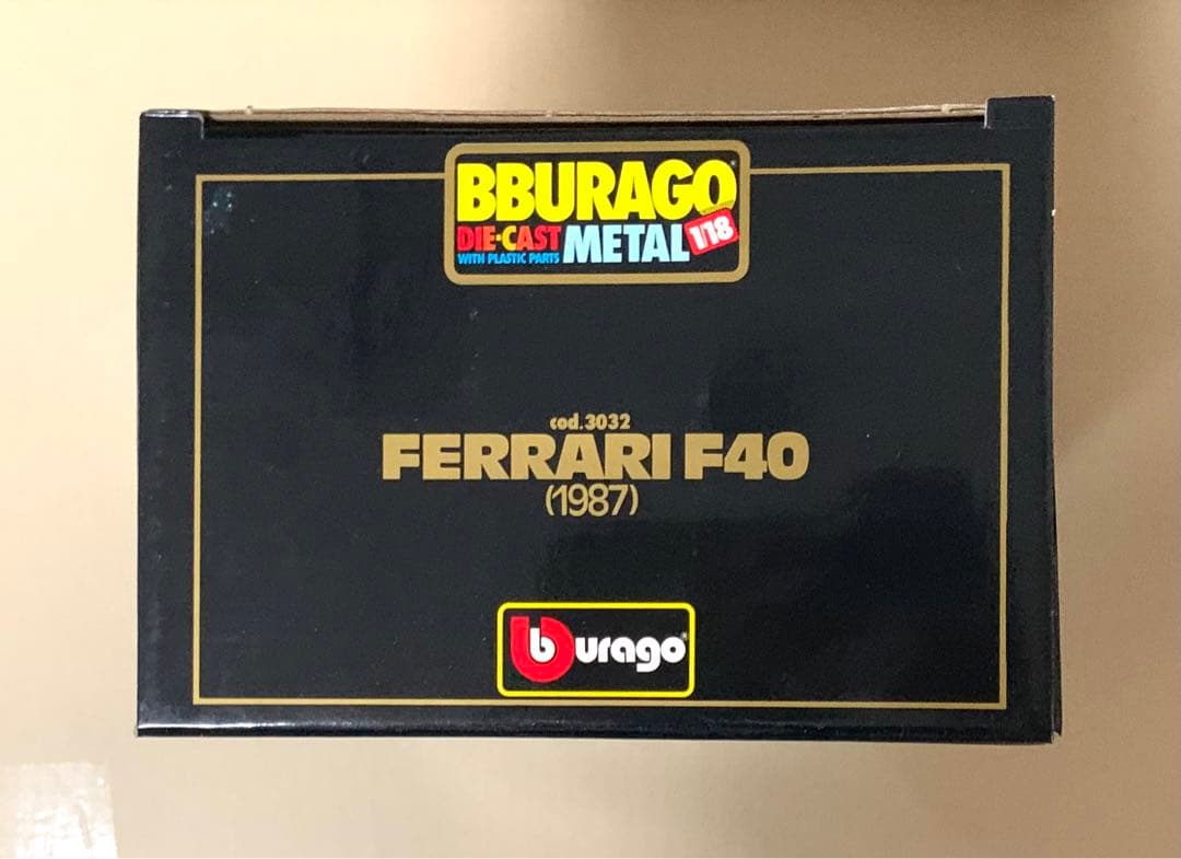 ブラーゴ　フェラーリ F40 (1987)　1/18