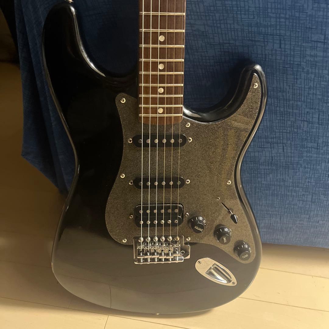 Squier Stratocaster エレキギター