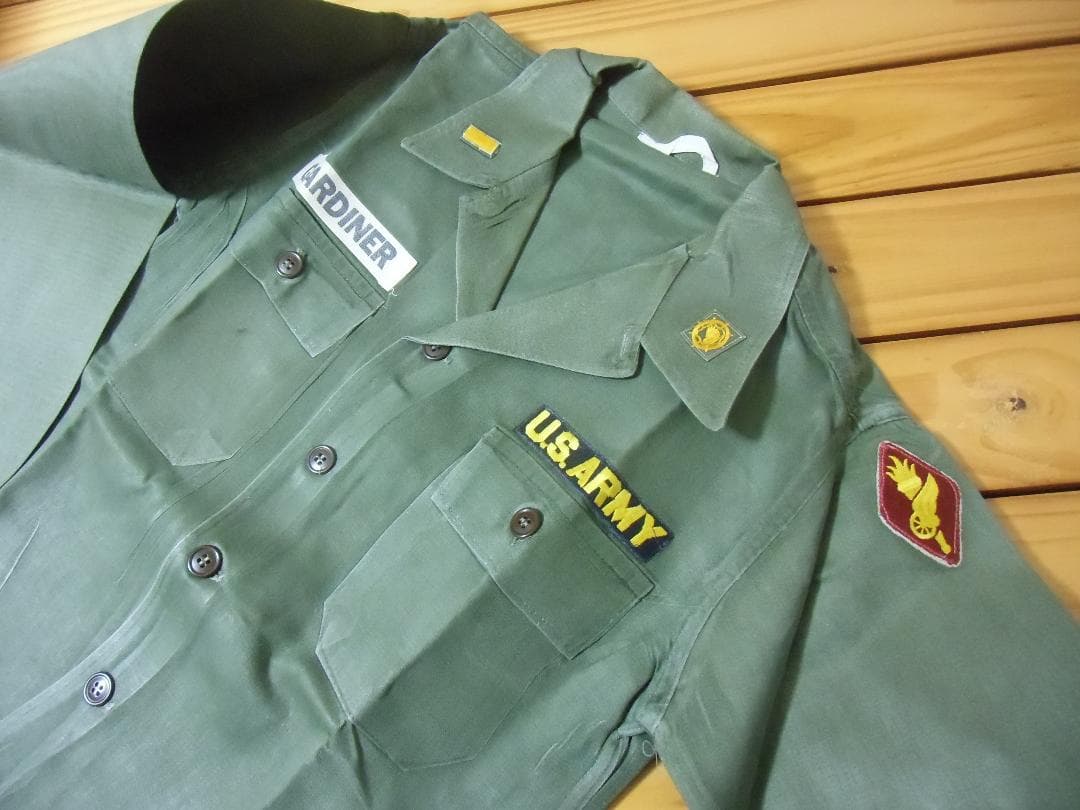★１９５０年代＊アメリカ軍＊陸軍＊少尉/将校ＯＧ１０７ユティリティシャツ（実物）