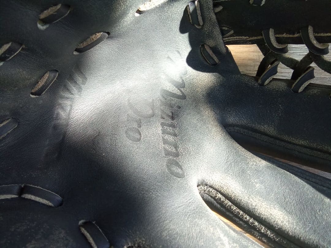 【人気】ミズノプロ オーダー 外野手用グローブ 黒 イチローモデル系