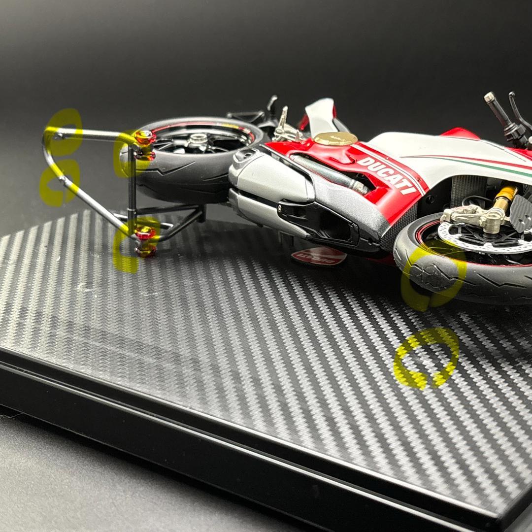 ドゥカティ 1199 パニガーレS トリコローレ（1/12組立完成品）